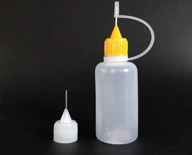 Pe plastična stisnuta boca s čepom igle